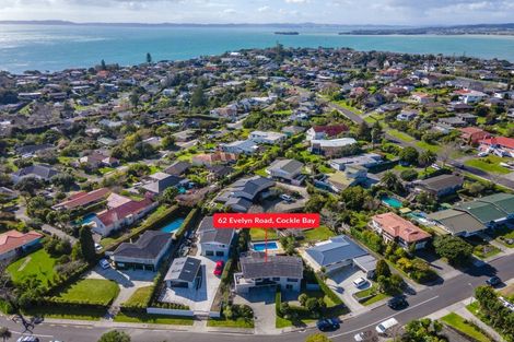 Photo of property in 62 Evelyn Road, Cockle Bay, Auckland, 2014