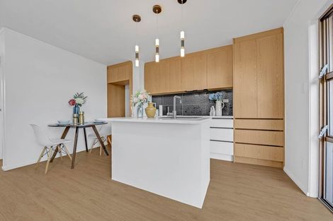 Photo of property in 2/4173a Great North Road, Glen Eden, Auckland, 0602