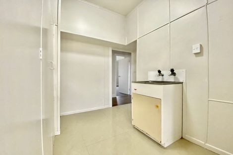 Photo of property in 53 Mahia Road, Manurewa, Auckland, 2102