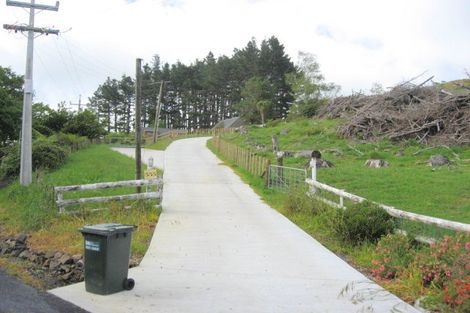 Photo of property in 555 Ponga Road, Opaheke, Papakura, 2584