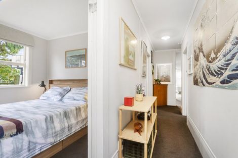 Photo of property in 19 Rimu Street, New Lynn, Auckland, 0600