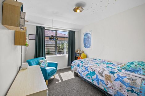Photo of property in 15a Frederick Place, Whalers Gate, New Plymouth, 4310