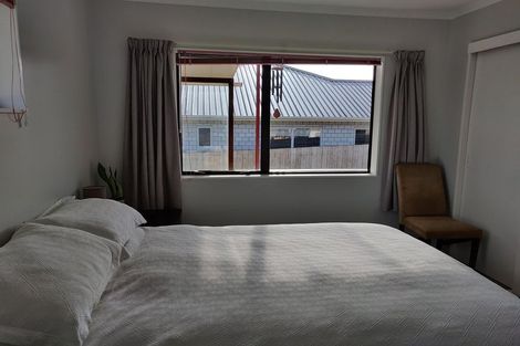 Photo of property in 7 Silhouette Way, Western Heights, Hamilton, 3200