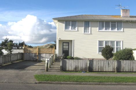 Photo of property in 79-85 Hereford Street, Cannons Creek, Porirua, 5024