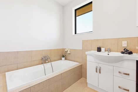 Photo of property in 120 Glews Road, Cust, Rangiora, 7471