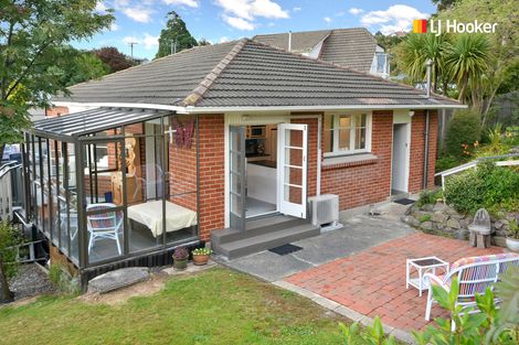 Photo of property in 6 Middleton Road, Kew, Dunedin, 9012