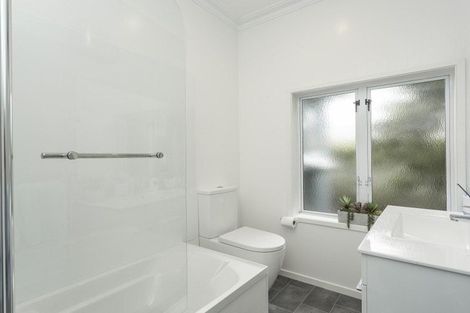 Photo of property in 121 Kenmure Road, Belleknowes, Dunedin, 9011