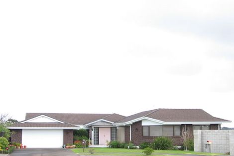 Photo of property in 41 William Bryan Drive, Half Moon Bay, Auckland, 2012