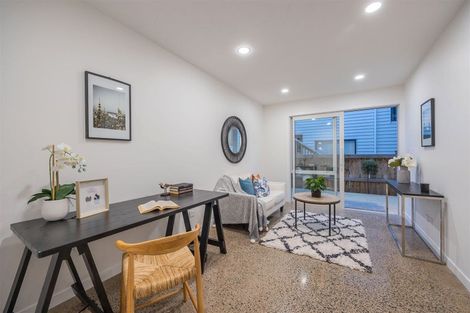 Photo of property in 2 Craigs Way, Hobsonville, Auckland, 0616