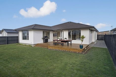 Photo of property in 12 Kingsbridge West, Burwood, Christchurch, 8083