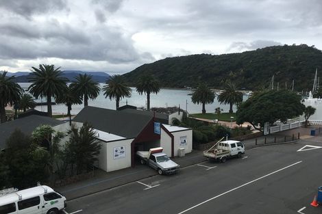 Photo of property in 10/30 London Quay, Picton, 7220