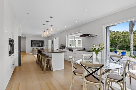 Photo of property in 45 Hardens Lane, Paremoremo, Auckland, 0632