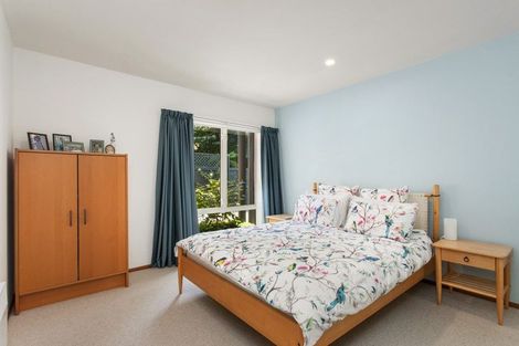 Photo of property in 2/32a Bryndwr Road, Fendalton, Christchurch, 8052