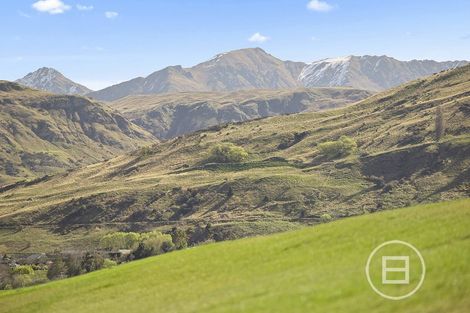 Photo of property in 17 Kahiwi Drive, Lower Shotover, 9304