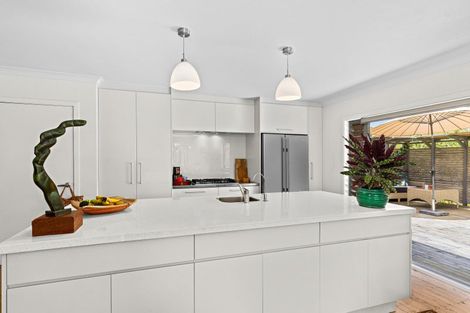 Photo of property in 27 Harbour View Road, Point Wells, Warkworth, 0986