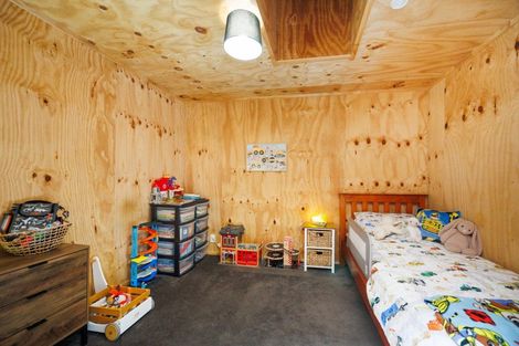 Photo of property in 359 Newbury Line, Bunnythorpe, Palmerston North, 4478