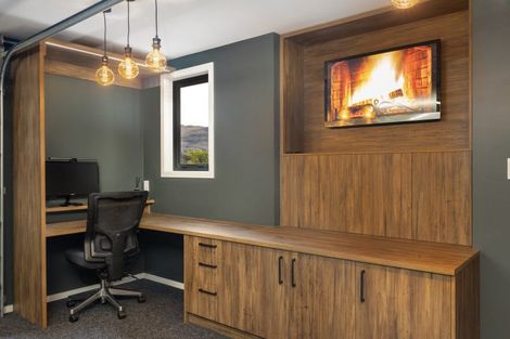 Photo of property in 31 Rannoch Drive, Jacks Point, Queenstown, 9371