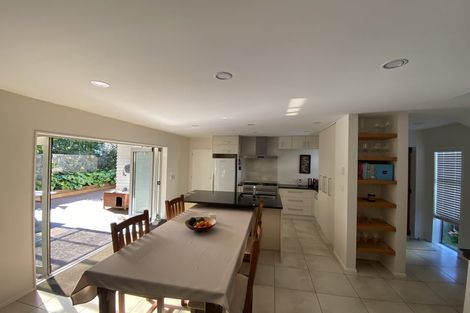 Photo of property in 10 Saltaire Street, Avondale, Auckland, 1026