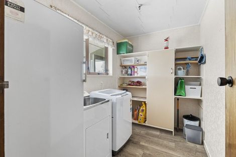 Photo of property in 2 Ashdown Crescent, Feilding, 4702