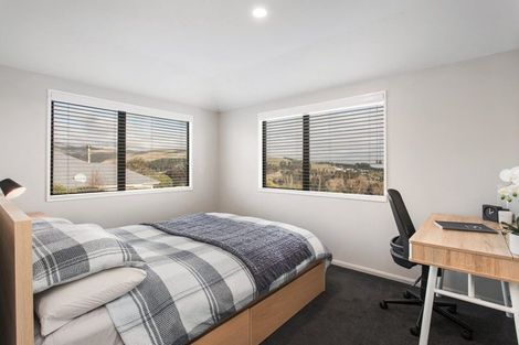 Photo of property in 28 Highcrest Heights, Westmorland, Christchurch, 8025