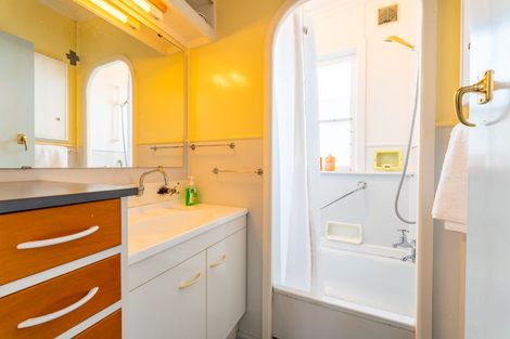 Photo of property in 42 Stirling Street, Kakanui, Oamaru, 9495