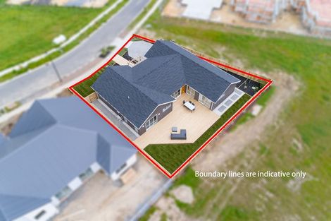 Photo of property in 5 Gemscott Crescent, Huapai, Kumeu, 0810