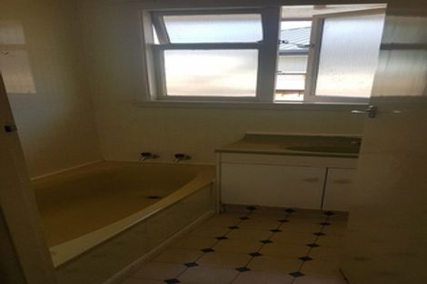 Photo of property in 35e Larch Place, Casebrook, Christchurch, 8051