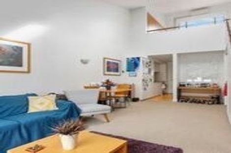 Photo of property in Latitude 37 East Apartments, 2l/20 Pakenham Street East, Auckland Central, Auckland, 1010