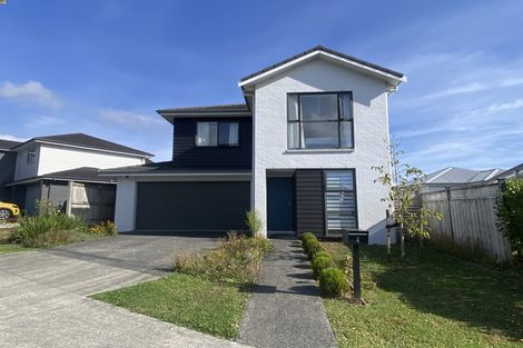 Photo of property in 4 Frank Newton Road, Swanson, Auckland, 0614