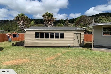 Photo of property in 8 Mission Road, Port Waikato, Tuakau, 2695