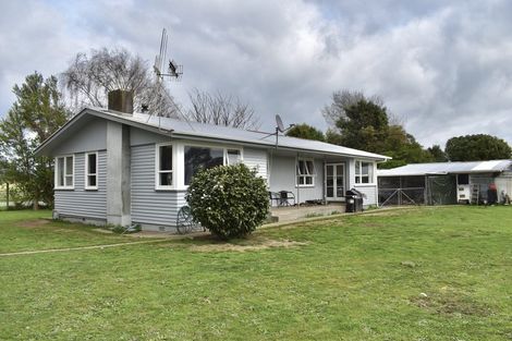 Photo of property in 54 Kuku Beach Road, Kuku, Levin, 5570