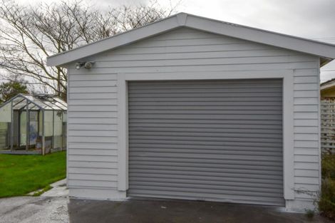 Photo of property in 25 Diamond Street, Carterton, 5713