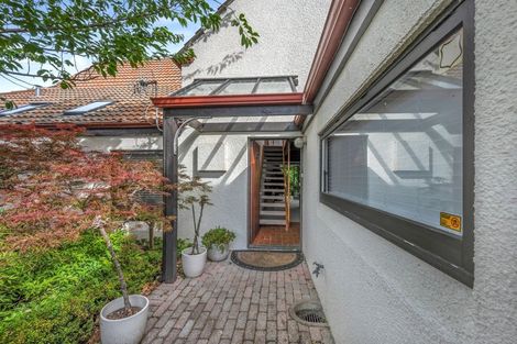 Photo of property in 4/509 Fitzroy Avenue, Hastings, 4122