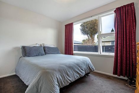 Photo of property in 19 Kathleen Crescent, Hornby, Christchurch, 8042