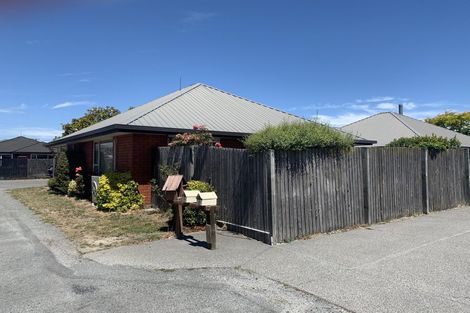 Photo of property in 2 Mcleish Lane, Spreydon, Christchurch, 8024