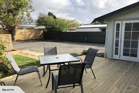 Photo of property in 42 Dahlia Street, Palmerston North, 4410