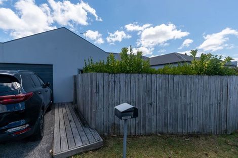 Photo of property in 1 Pyrite Street, Westgate, Auckland, 0614