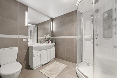 Photo of property in 1/6d Durham Street, Tauranga, 3110