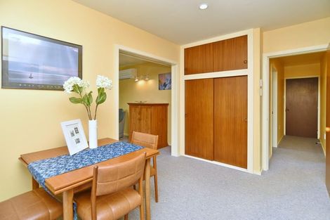 Photo of property in 2/57 Reynolds Avenue, Bishopdale, Christchurch, 8053