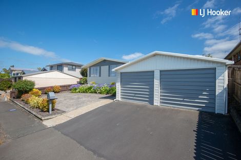 Photo of property in 29 Estuary Crescent, Fairfield, Dunedin, 9018