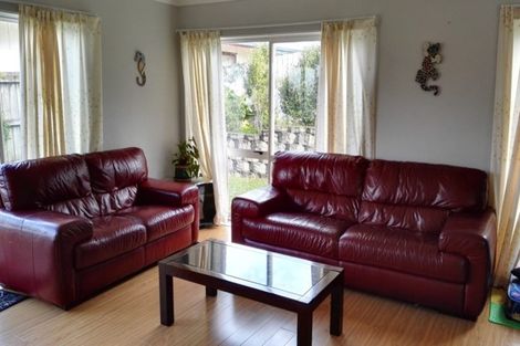 Photo of property in 8a Grassways Avenue, Pakuranga, Auckland, 2010
