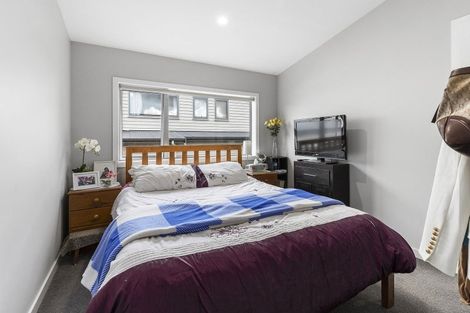 Photo of property in 213 Mclintock Street North, Johnsonville, Wellington, 6037