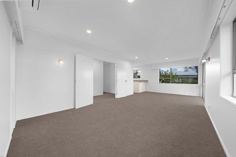 Photo of property in 1/132 Hutchinsons Road, Bucklands Beach, Auckland, 2014