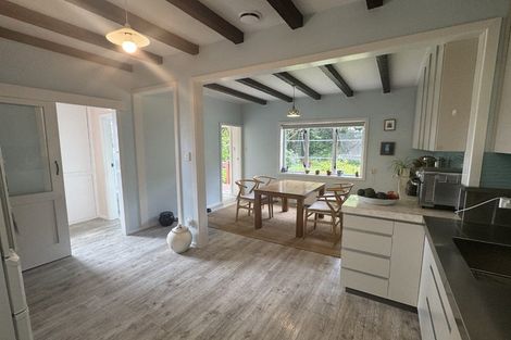 Photo of property in 2 Homewood Crescent, Karori, Wellington, 6012