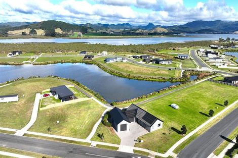 Photo of property in 100 Kopani Road, Matarangi, 3592