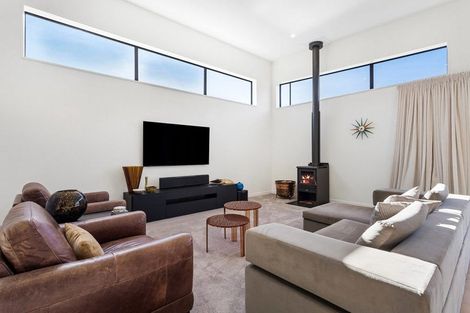 Photo of property in 34 Emeline Chapman Drive, Cracroft, Christchurch, 8022