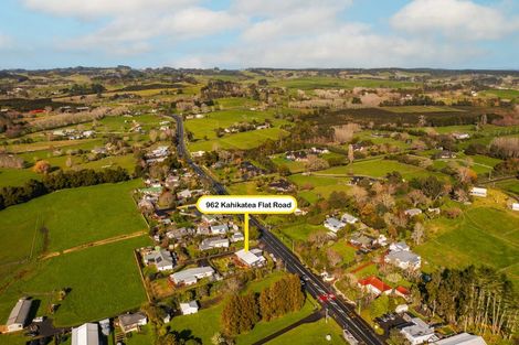 Photo of property in 962 Kahikatea Flat Road, Waitoki, Kaukapakapa, 0871