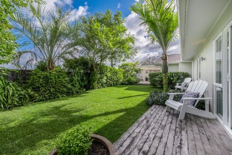 Photo of property in 11 Holly Way, Sunnyhills, Auckland, 2010