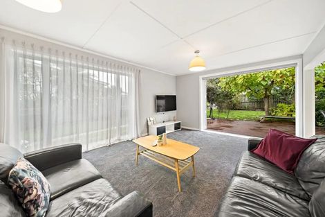 Photo of property in 127 West Tamaki Road, Glen Innes, Auckland, 1072