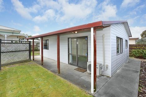 Photo of property in 49b Cambridge Avenue, Ashhurst, 4810